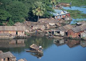 東横INN福生駅前東口：快適な宿泊体験を提供する便利なビジネスホテル